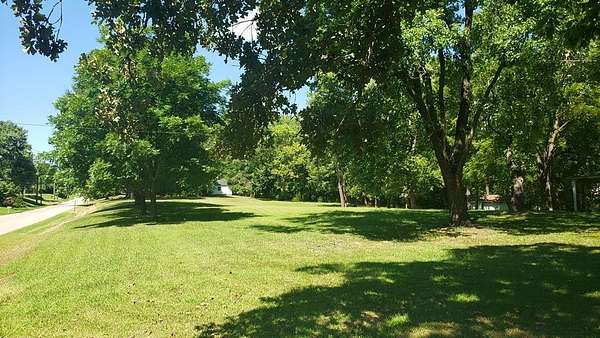 5.79 Acres of Commercial Land for Sale in Farmville, Virginia