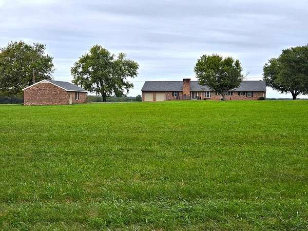 21.7 Acres of Land with Home for Sale in Farmville, Virginia