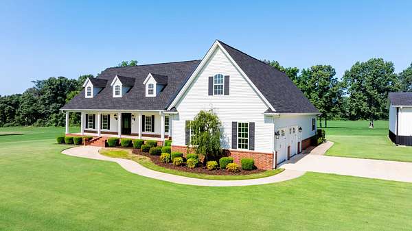 46 Acres of Land with Home for Sale in Marmaduke, Arkansas