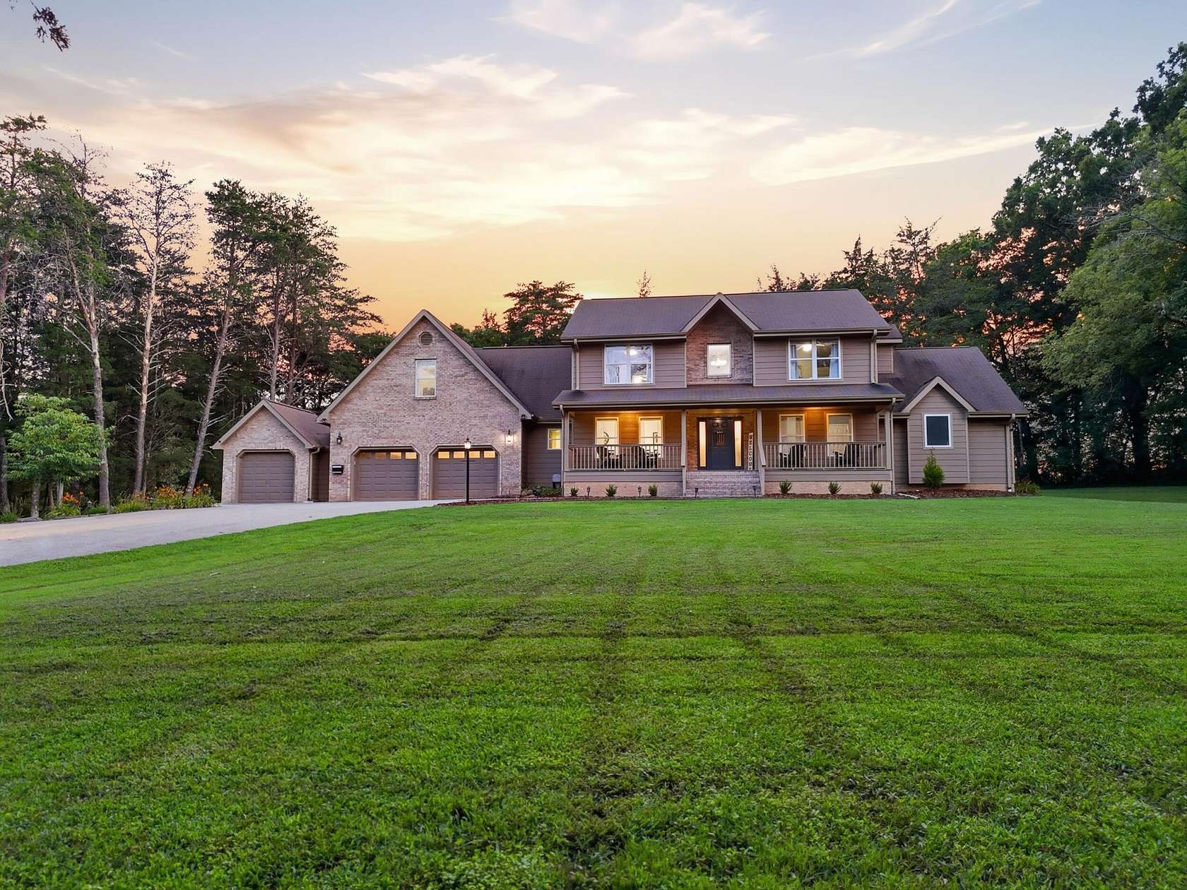 4 Acres of Land with Home for Sale in Ooltewah, Tennessee