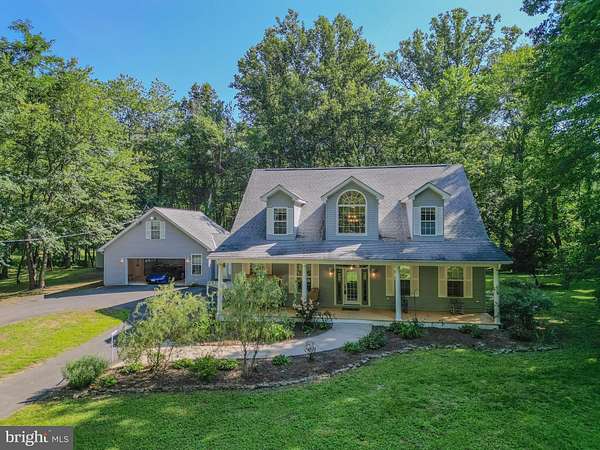 5 Acres of Land with Home for Sale in Amissville, Virginia