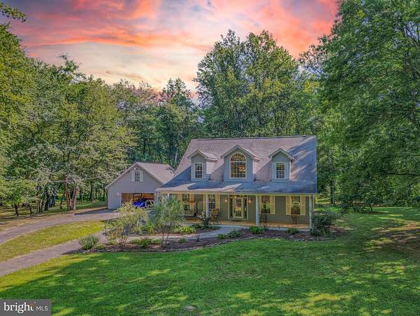 5 Acres of Land with Home for Sale in Amissville, Virginia