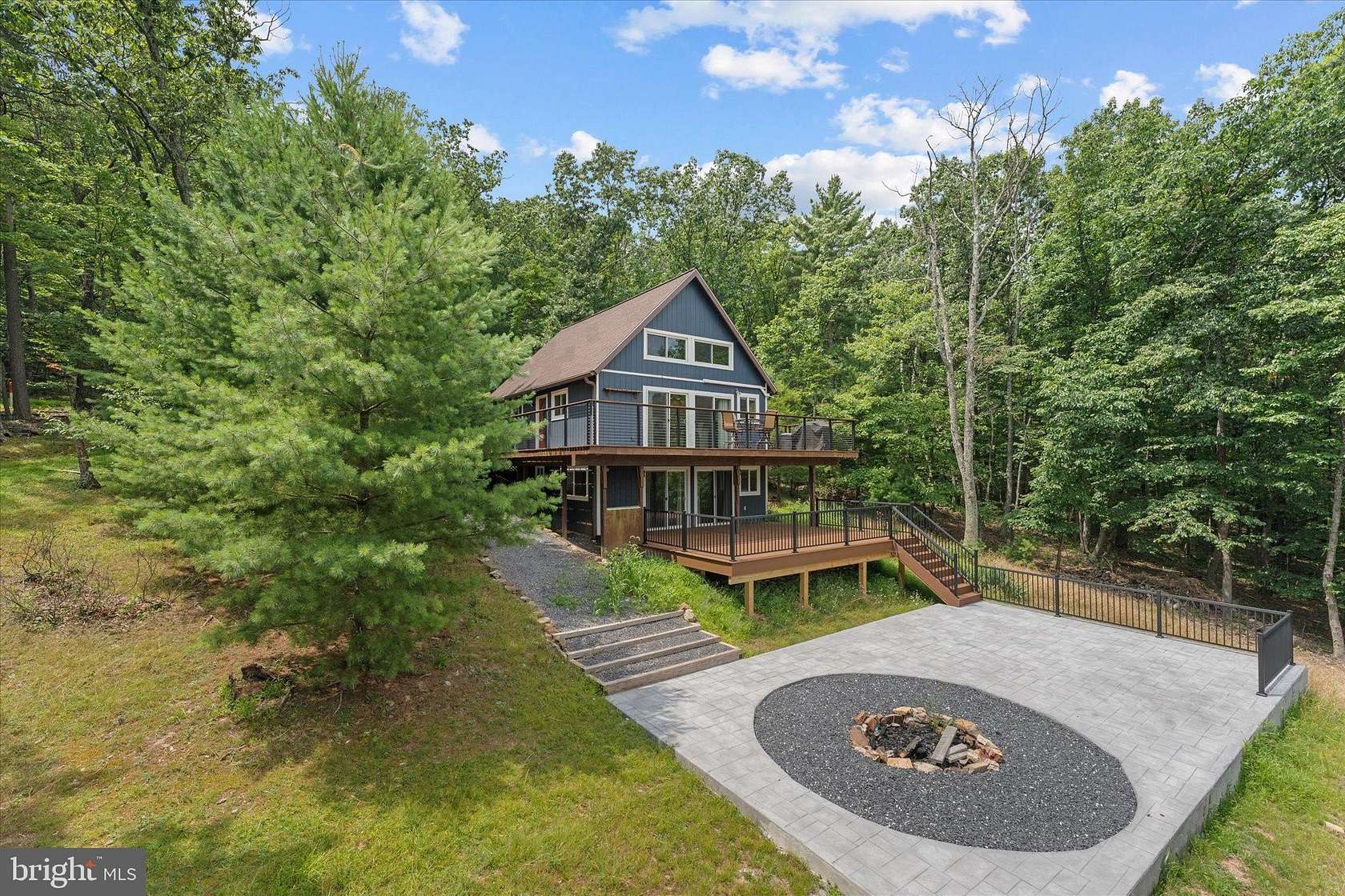 3 Acres of Land with Home for Sale in Mount Jackson, Virginia