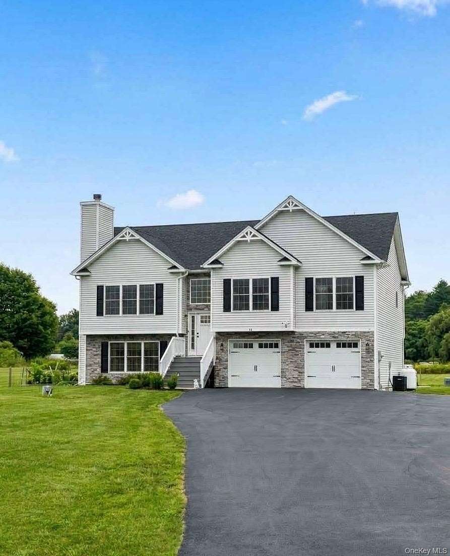 3.5 Acres of Land with Home for Sale in Wallkill, New York