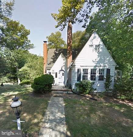 4.28 Acres of Land with Home for Lease in Ellicott City, Maryland