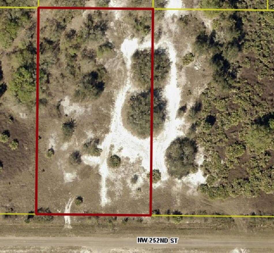 1.25 Acres of Land for Sale in Okeechobee, Florida