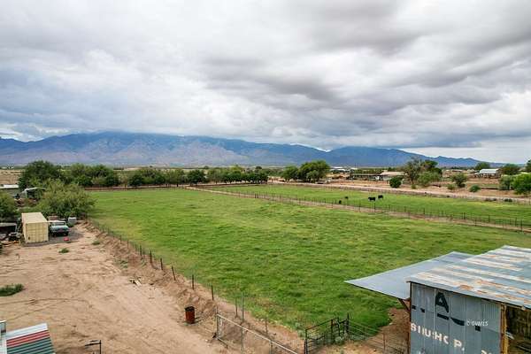 2 Acres of Land for Sale in Pima, Arizona
