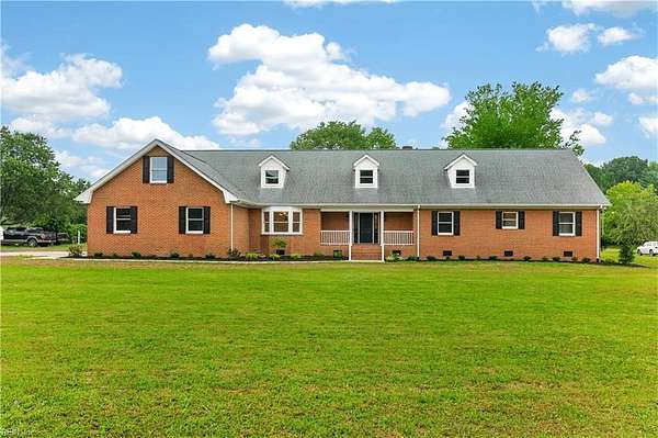 2.67 Acres of Land with Home for Sale in Suffolk, Virginia