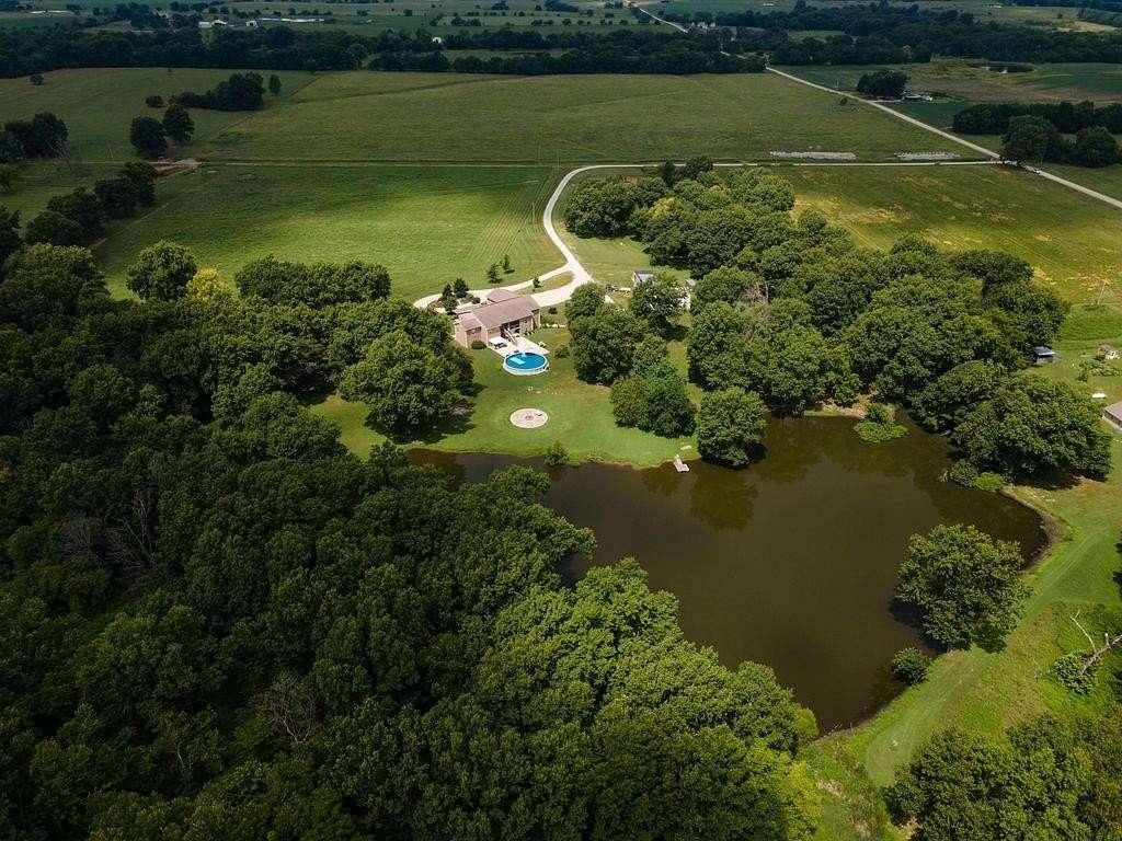 18 Acres of Land with Home for Sale in Amoret, Missouri