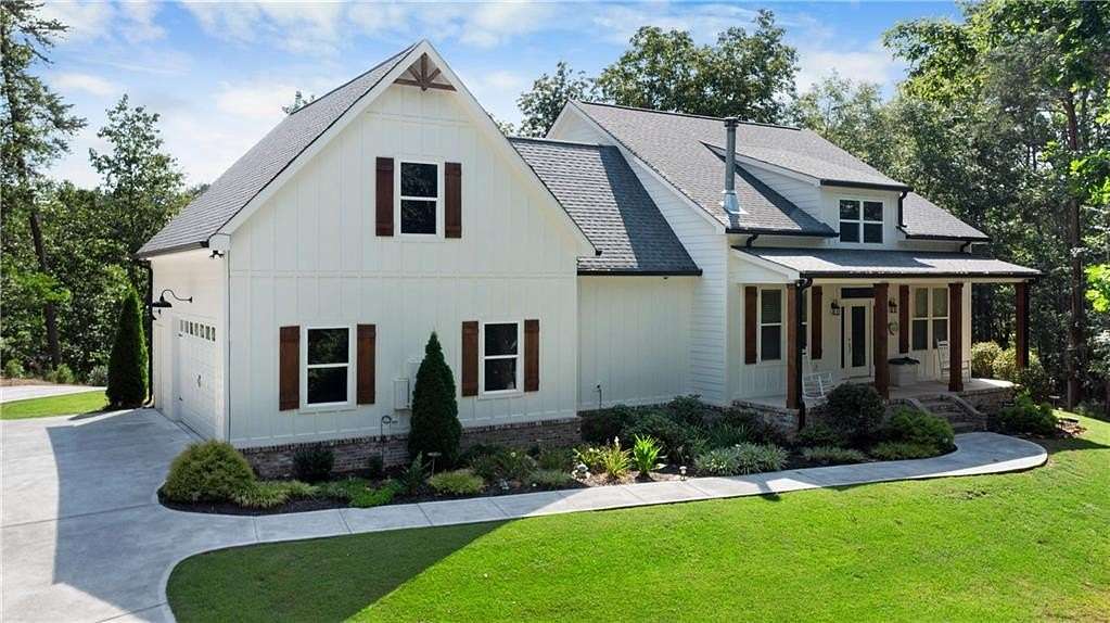 25.5 Acres of Agricultural Land with Home for Sale in Rydal, Georgia