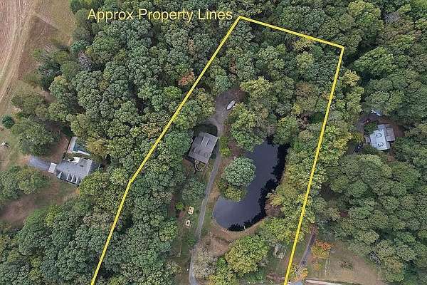 3.6 Acres of Land with Home for Sale in Snellville, Georgia