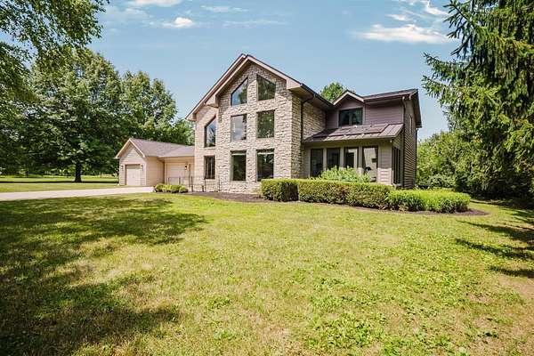 2 Acres of Land with Home for Sale in Delaware, Ohio