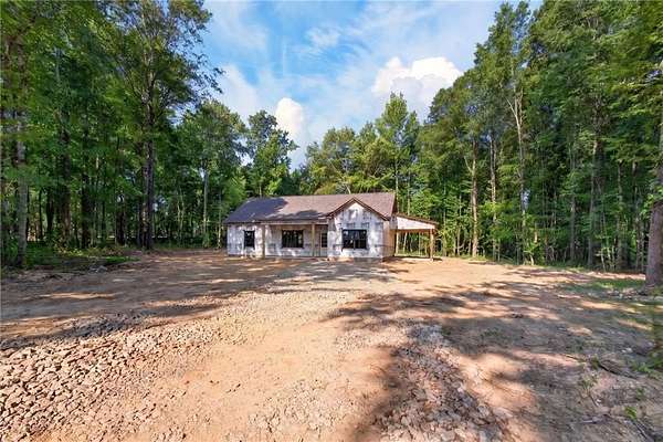 3 Acres of Land with Home for Sale in Silver Creek, Georgia