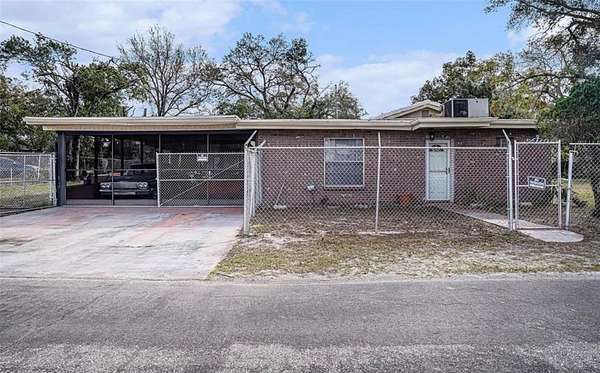 0.36 Acres of Residential Land for Sale in Tampa, Florida