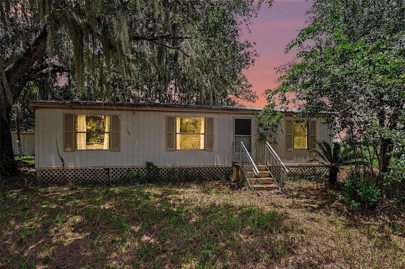5 Acres of Land with Home for Sale in Lithia, Florida