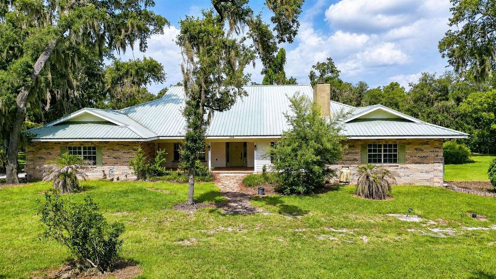 1.83 Acres of Land with Home for Sale in Valrico, Florida