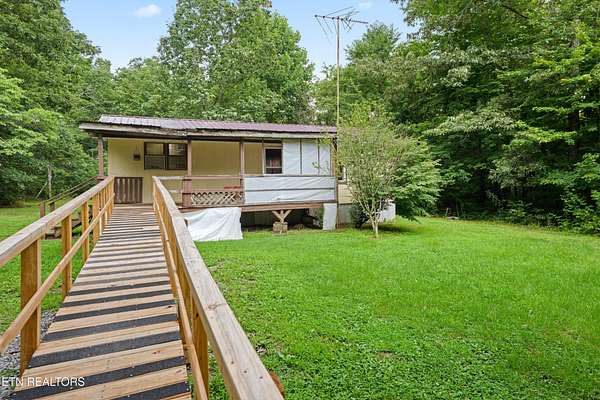 5.2 Acres of Land with Home for Sale in Crossville, Tennessee