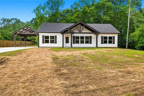 1.53 Acres of Land with Home for Sale in Bremen, Georgia