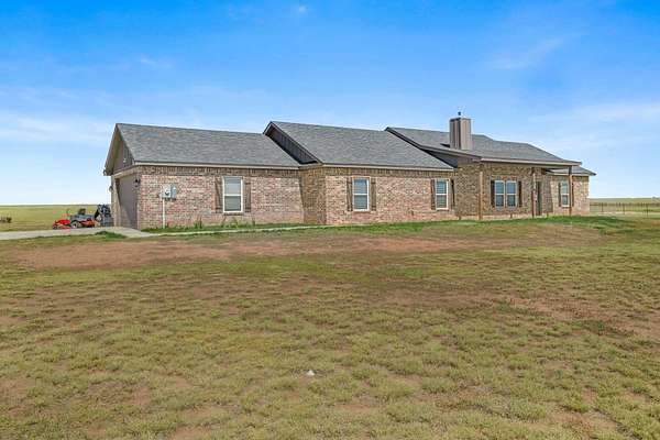 9.79 Acres of Land with Home for Sale in Amarillo, Texas