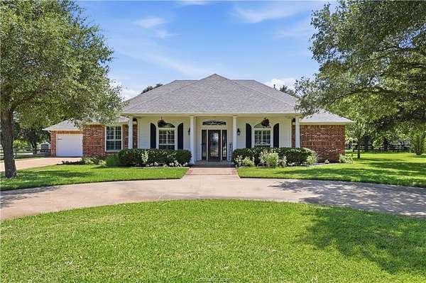 5.69 Acres of Improved Land for Sale in College Station, Texas