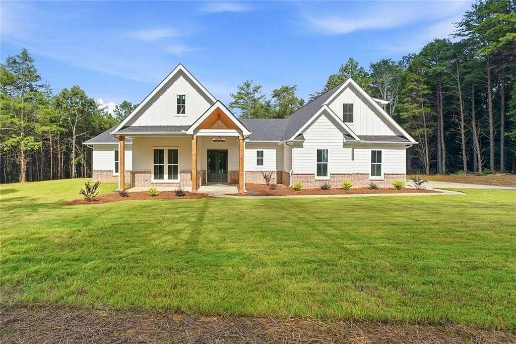 7.2 Acres of Land with Home for Sale in White, Georgia