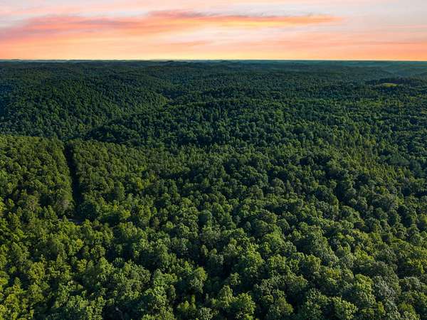 29.9 Acres of Recreational Land for Sale in Ravenna, Kentucky