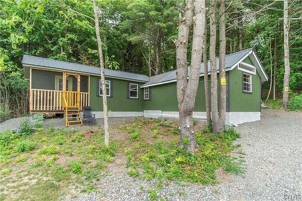 5 Acres of Improved Residential Land for Sale in Redwood, New York
