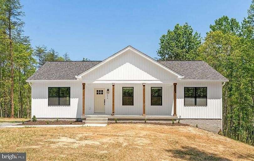 2 Acres of Land with Home for Sale in Louisa, Virginia