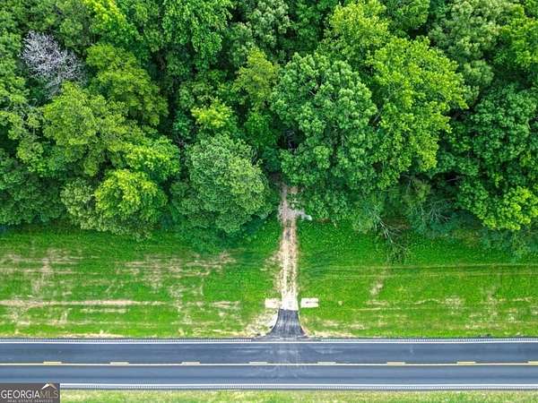 11 Acres of Recreational & Residential Land for Sale in Roanoke, Alabama
