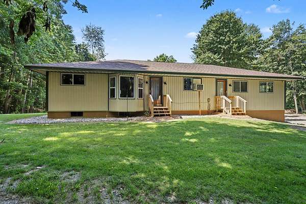 5.48 Acres of Land with Home for Sale in Tekonsha, Michigan