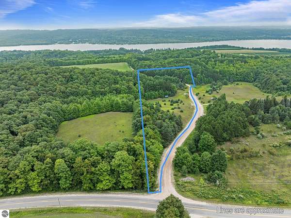 7.8 Acres of Residential Land for Sale in Lake Leelanau, Michigan