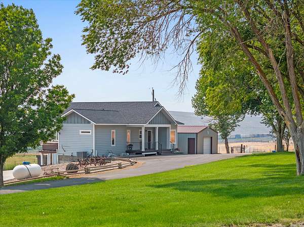 48.2 Acres of Agricultural Land with Home for Sale in Baker City, Oregon