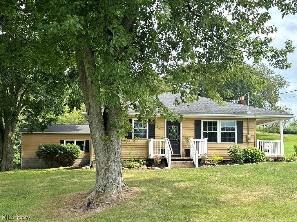 4 Acres of Land with Home for Sale in Shreve, Ohio
