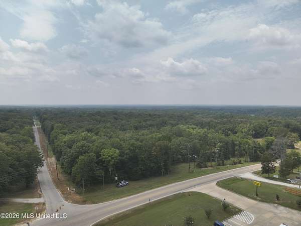 61 Acres of Recreational & Residential Land for Sale in Pontotoc, Mississippi