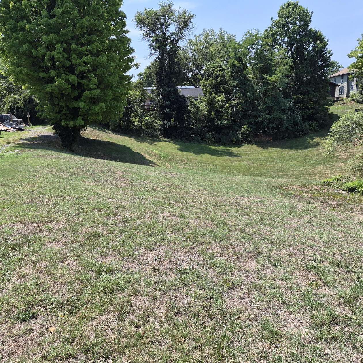 0.06 Acres of Residential Land for Sale in Lexington, Virginia
