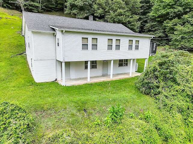 37.5 Acres of Recreational Land with Home for Sale in Swords Creek, Virginia