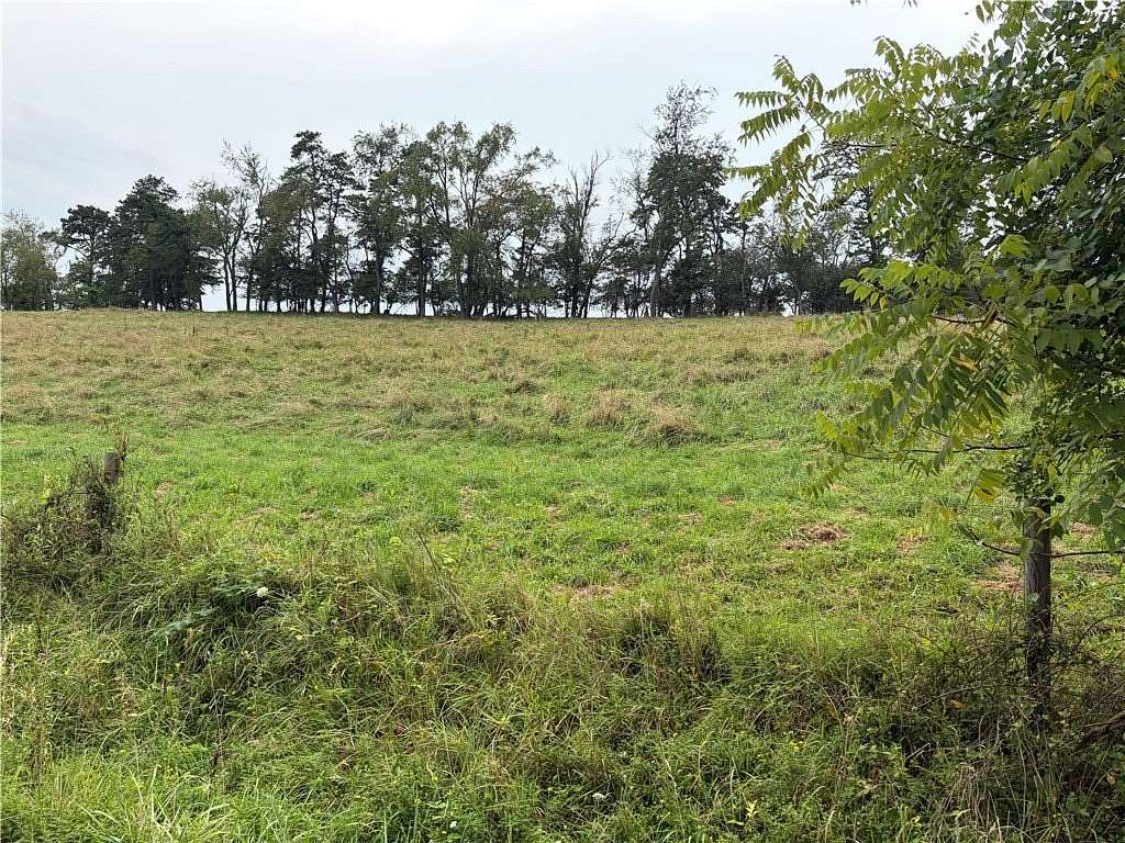 71 Acres of Land with Home for Sale in Charleroi, Pennsylvania