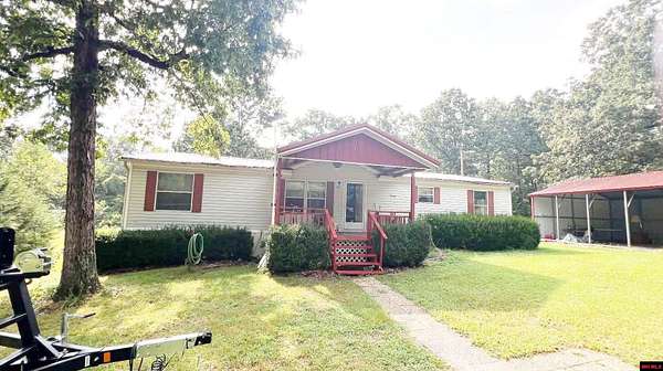1.73 Acres of Land with Home for Sale in Viola, Arkansas