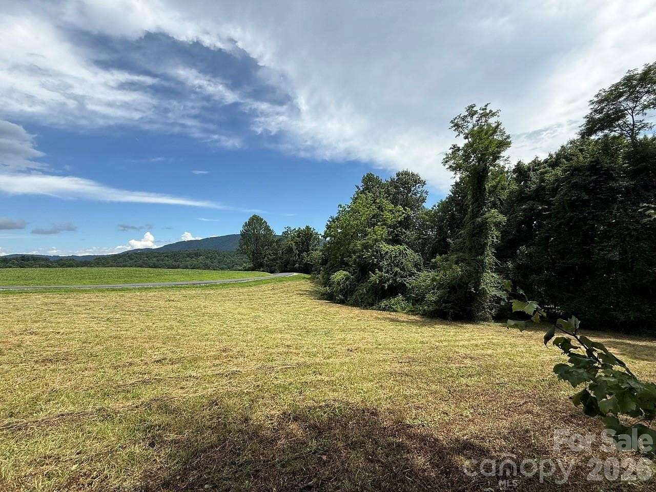 3.4 Acres of Residential Land for Sale in Hendersonville, North Carolina