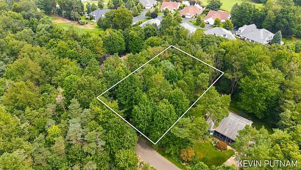 0.46 Acres of Residential Land for Sale in Saugatuck, Michigan