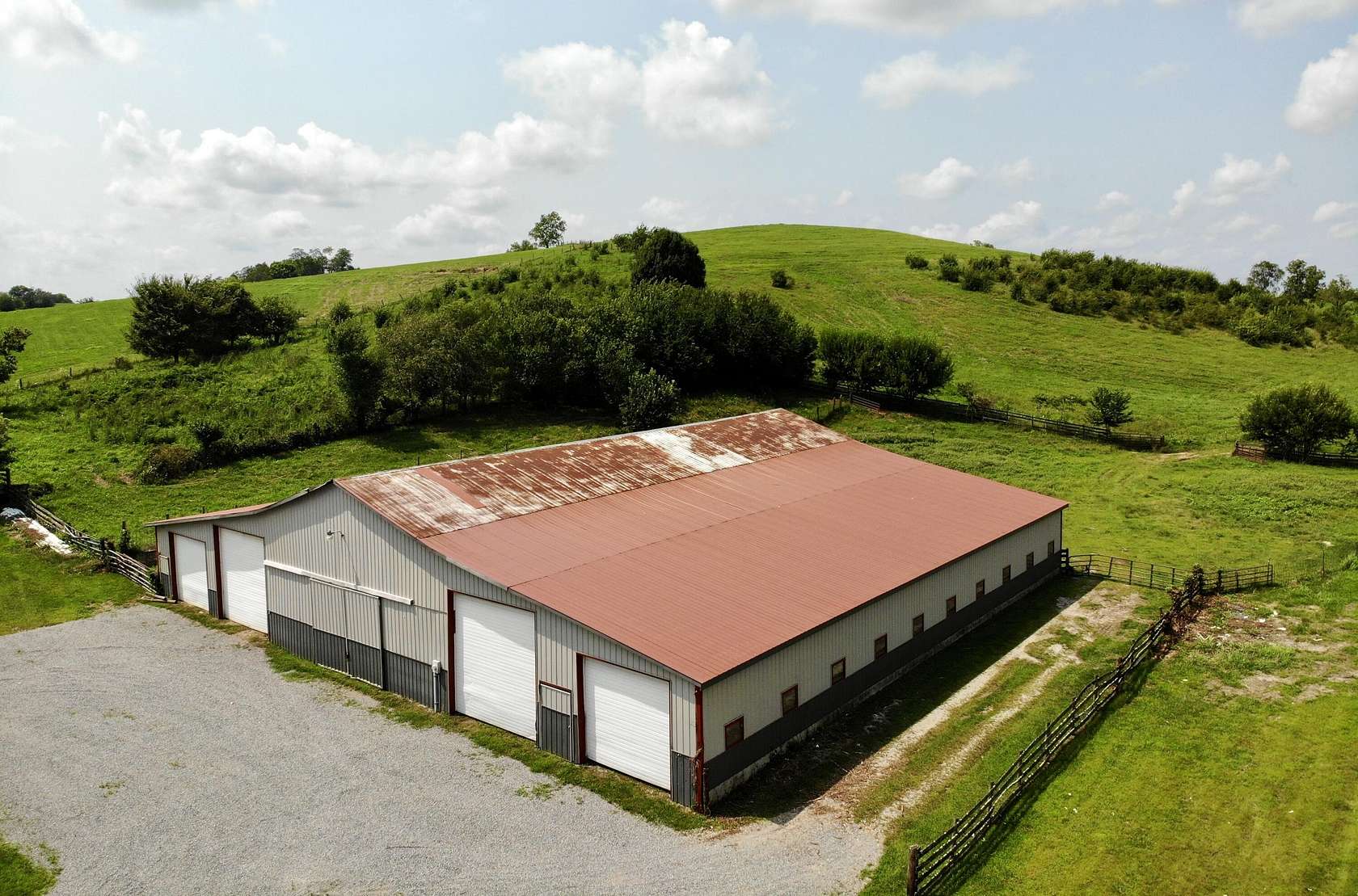 144 Acres of Land for Sale in Hustonville, Kentucky
