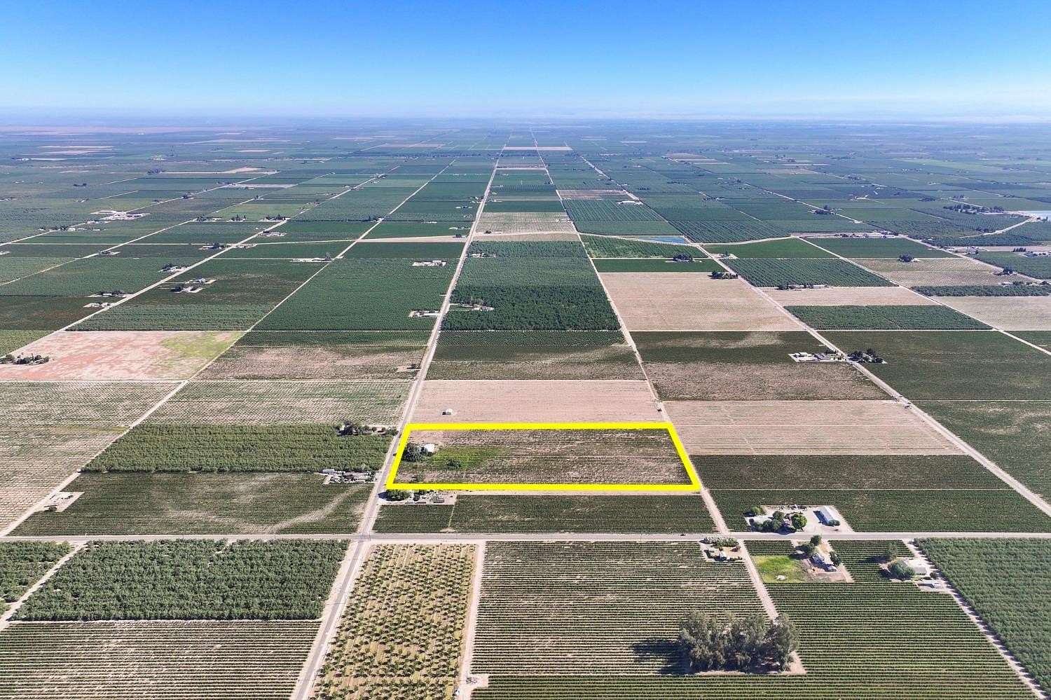 20 Acres of Land for Sale in Kerman, California