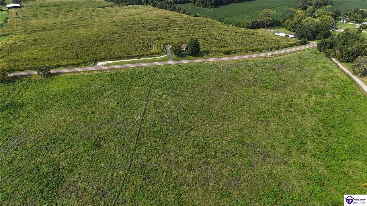 18 Acres of Land for Sale in Oakland, Kentucky