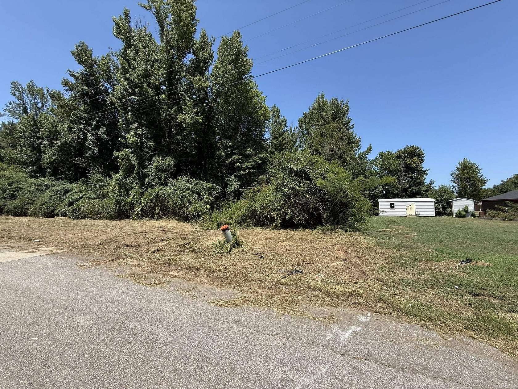 16.5 Acres of Land for Sale in Nashville, Arkansas