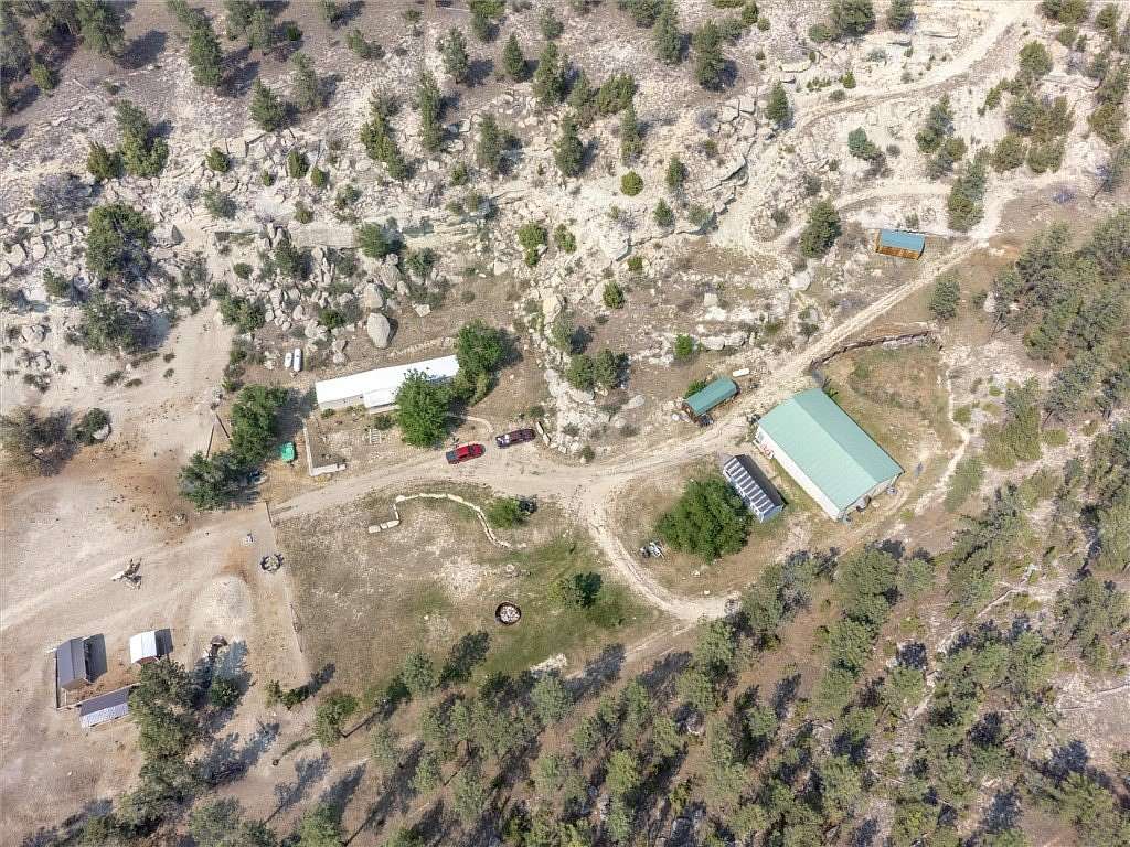 33.4 Acres of Land with Home for Sale in Roundup, Montana
