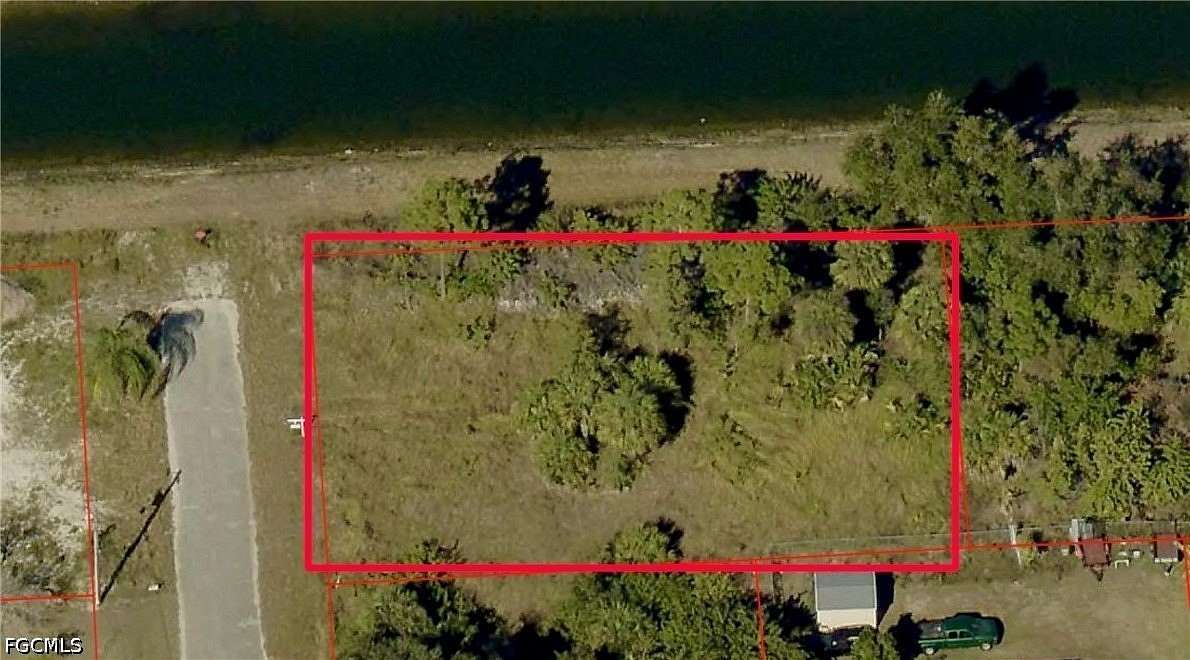 0.3 Acres of Residential Land for Sale in Lehigh Acres, Florida