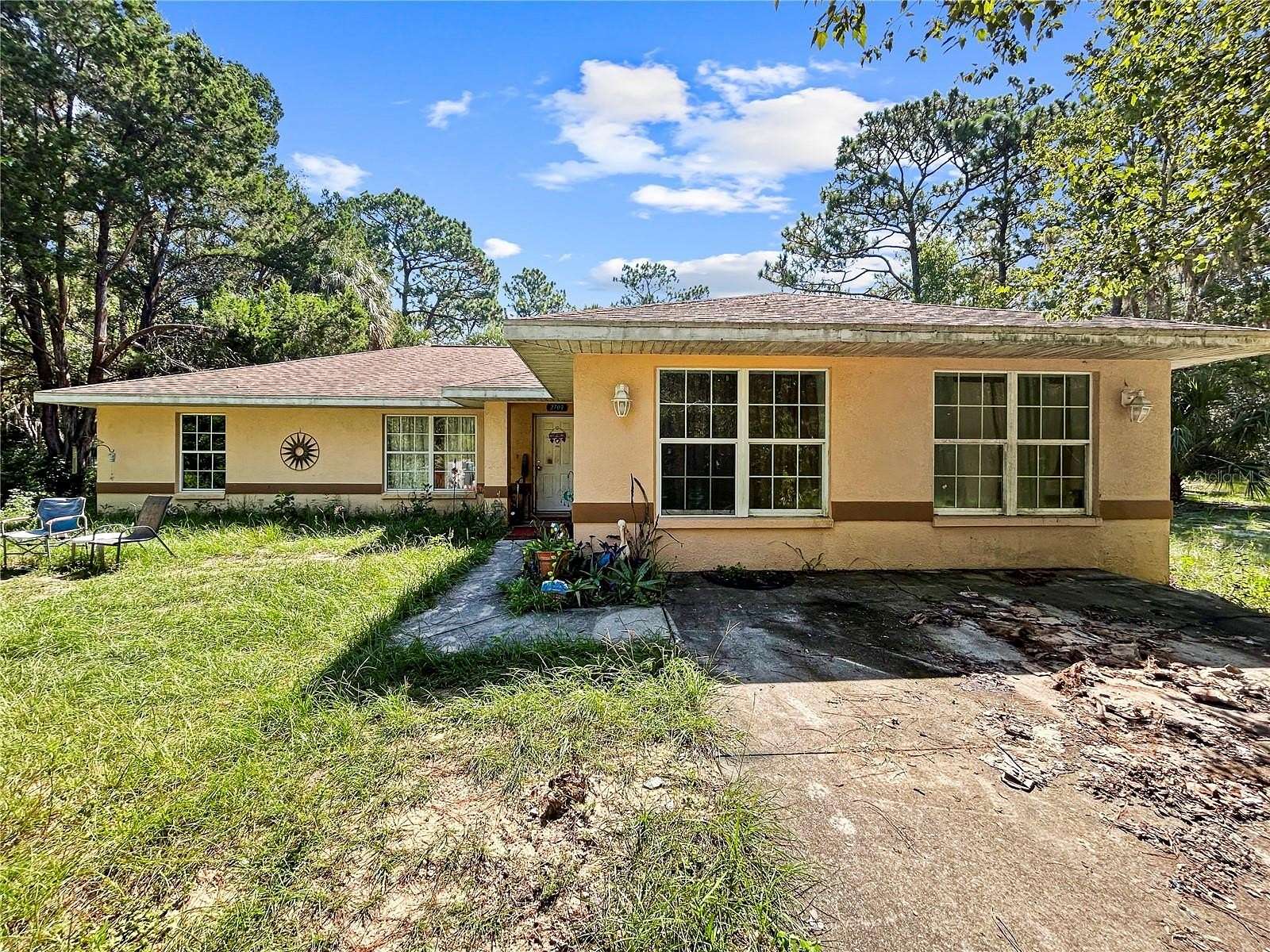 2 Acres of Land with Home for Sale in Crystal River, Florida