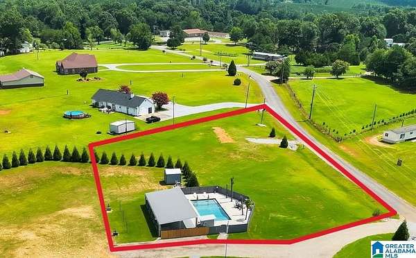 1.4 Acres of Residential Land for Sale in Clanton, Alabama