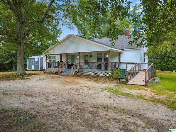 3.1 Acres of Land with Home for Sale in Alexander City, Alabama