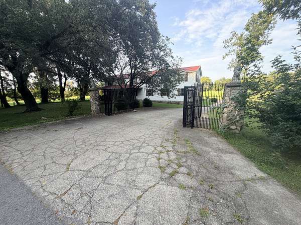 3 Acres of Land with Home for Sale in Oak Grove, Kentucky